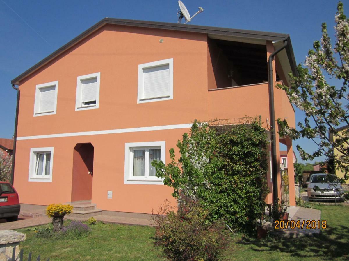 Apartments Antunovic 우마그 외부 사진