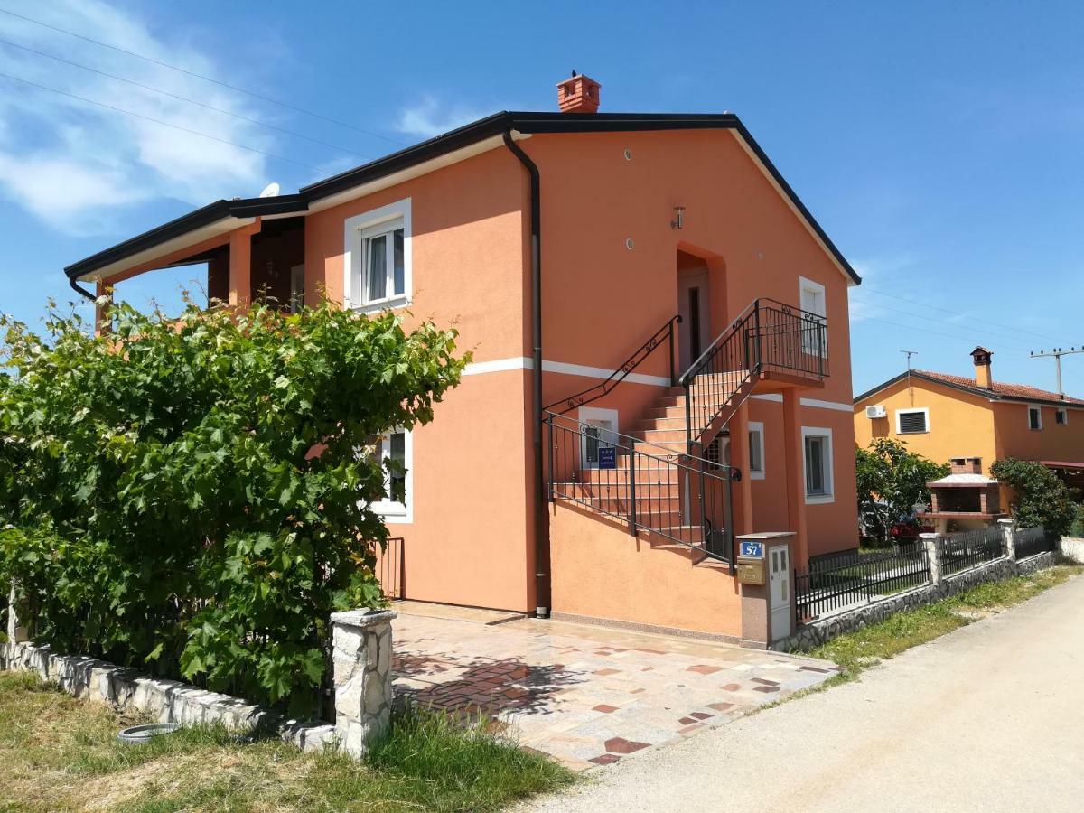 Apartments Antunovic 우마그 외부 사진